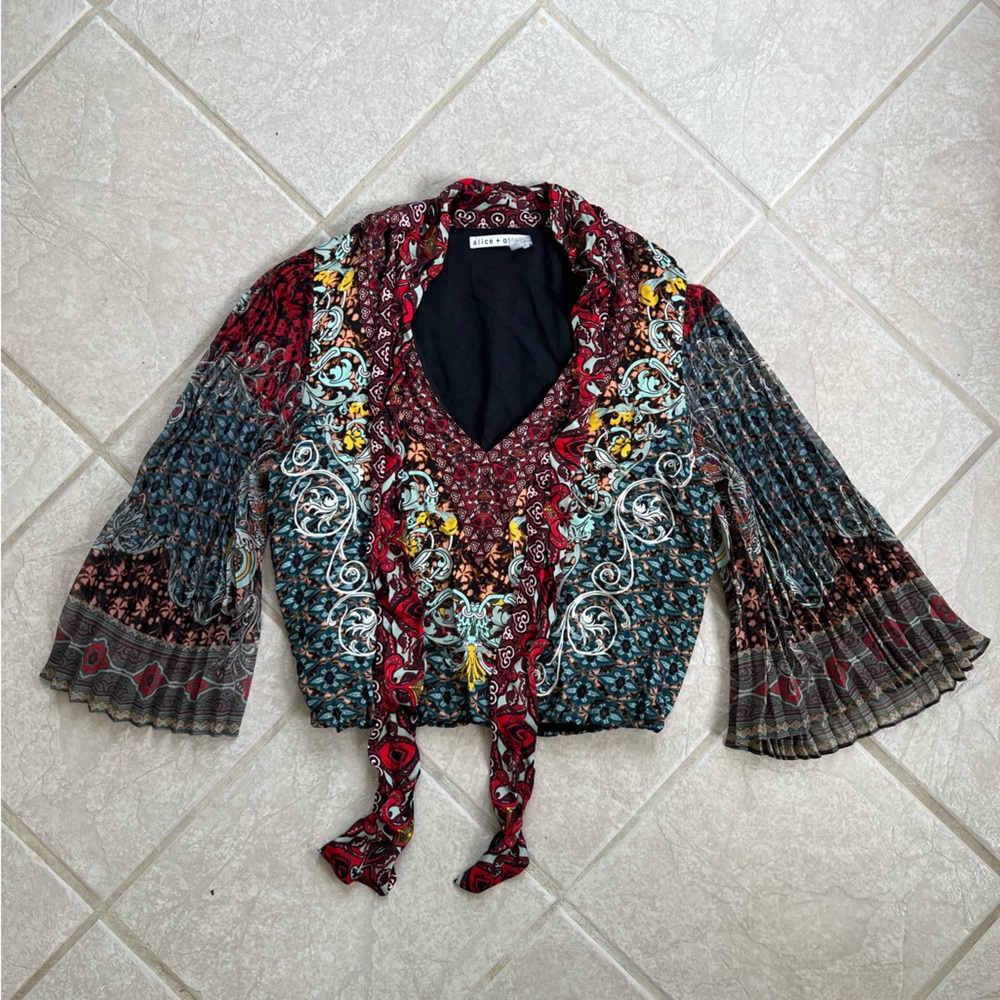 Alice and Olivia Blouse, Womens size 8